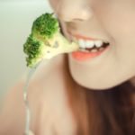 eating-broccoli side effect